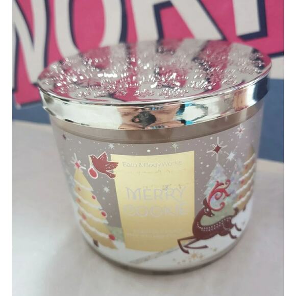 BBW Merry Cookie Large 3 Wick Candle Holiday Home Fragrance Decor - Picture 1 of 2